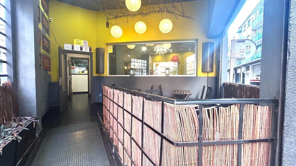 Local en Zaragoza, Zaragoza en alquiler - Foto del edificio - Imagen 2 de 53