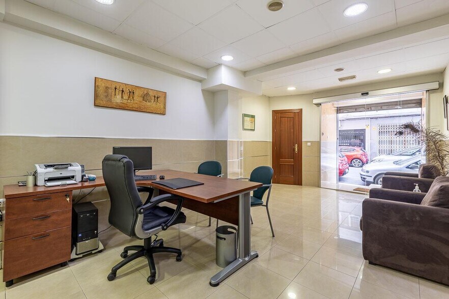 Oficina en Granada, Granada en venta - Foto del interior - Imagen 2 de 20