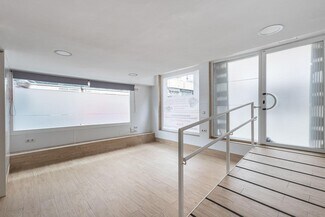 Más detalles de Calle Martín Bohorquez, Granada - Local en venta