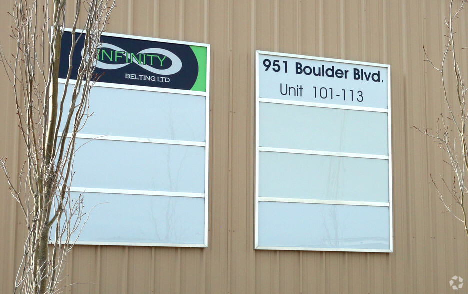 951 Boulder Blvd, Stony Plain, AB en alquiler - Otros - Imagen 2 de 6