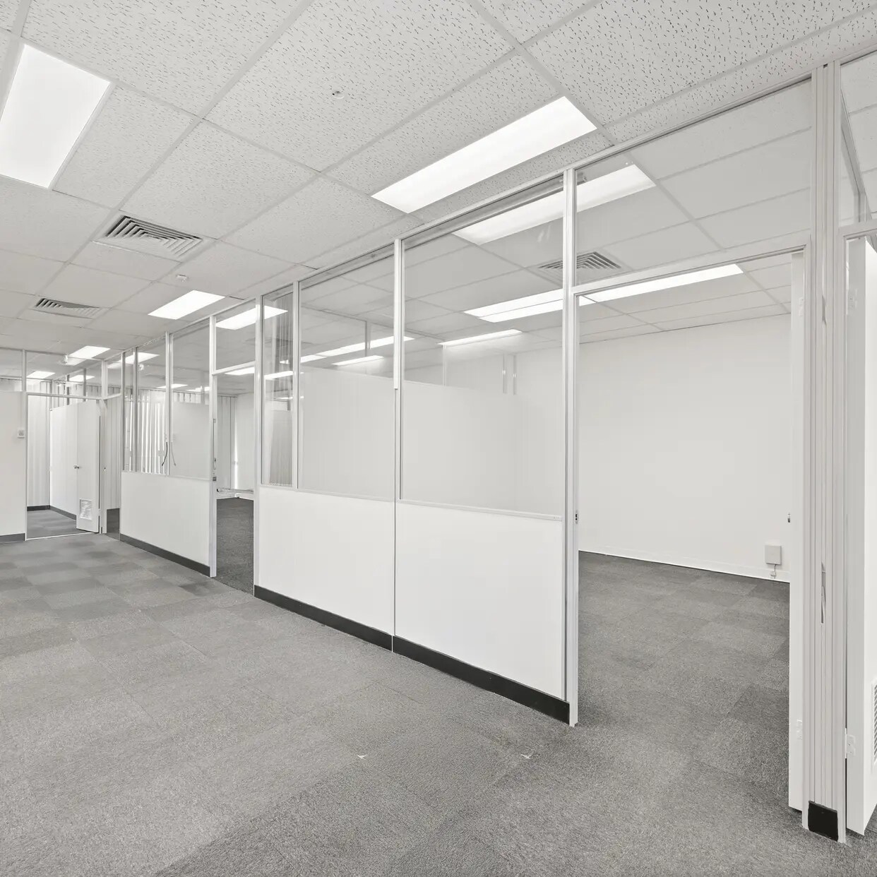 257-259 Blackburn Rd, Mount Waverley en alquiler Foto del interior- Imagen 1 de 5