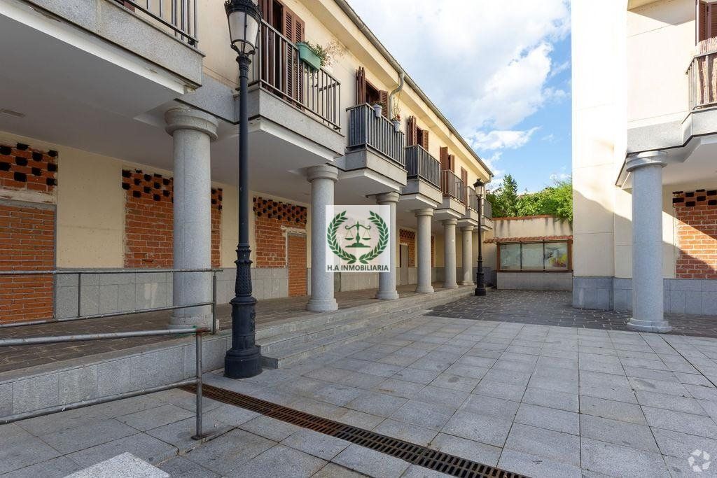 Venturada, MAD 28729 - Unidad Puerta 1, Esc. NE - - Foto del interior - Image 2 of 15