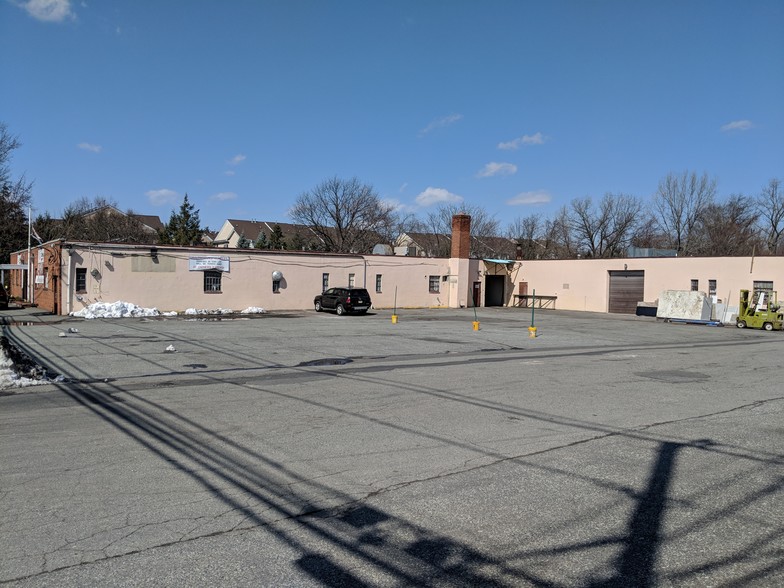 320 Colfax Ave, Clifton, NJ en venta - Foto del edificio - Imagen 2 de 4