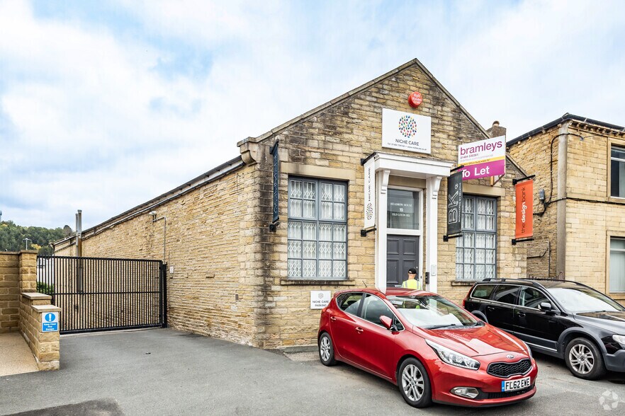 19 Old Leeds Road, Huddersfield en alquiler - Foto del edificio - Imagen 2 de 3