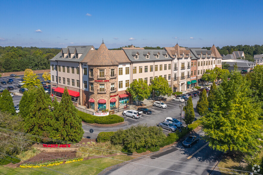 5201 Peachtree Pky, Norcross, GA en alquiler - Foto del edificio - Imagen 3 de 24