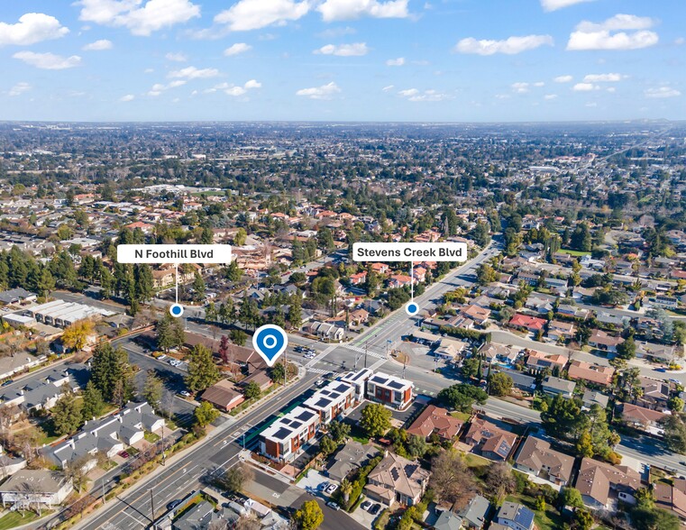 10011 N Foothill Blvd, Cupertino, CA en venta - Foto del edificio - Imagen 2 de 19