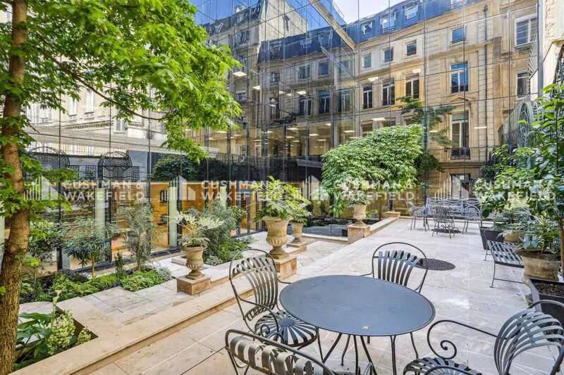 203 Rue Du Faubourg Saint-Honoré, Paris en alquiler - Foto del edificio - Imagen 3 de 3