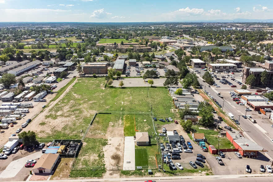 15500-15566 E Colfax Ave, Aurora, CO en venta - Foto del edificio - Imagen 3 de 35