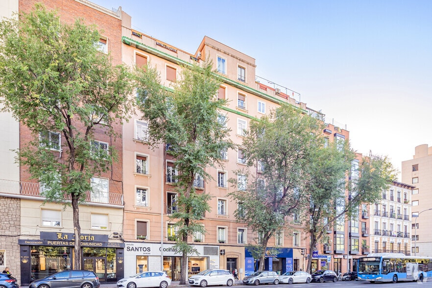 Ronda de Toledo, 34, Madrid, Madrid en venta - Foto principal - Imagen 1 de 2