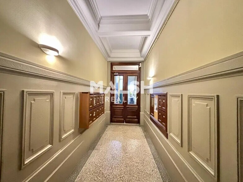 Oficina en Lyon en alquiler - Vestíbulo - Imagen 2 de 16