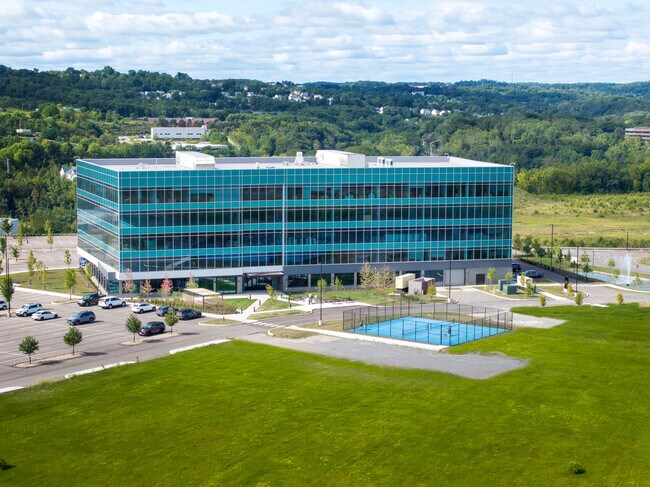 Más detalles de 501 Marketplace Ave, Coraopolis, PA - Oficina en alquiler