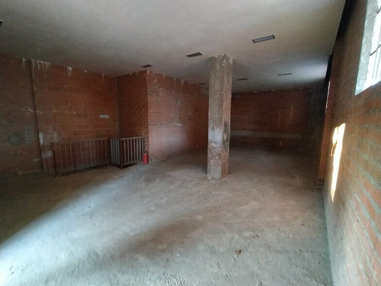 Local en Cáceres en alquiler - Foto del edificio - Imagen 1 de 5