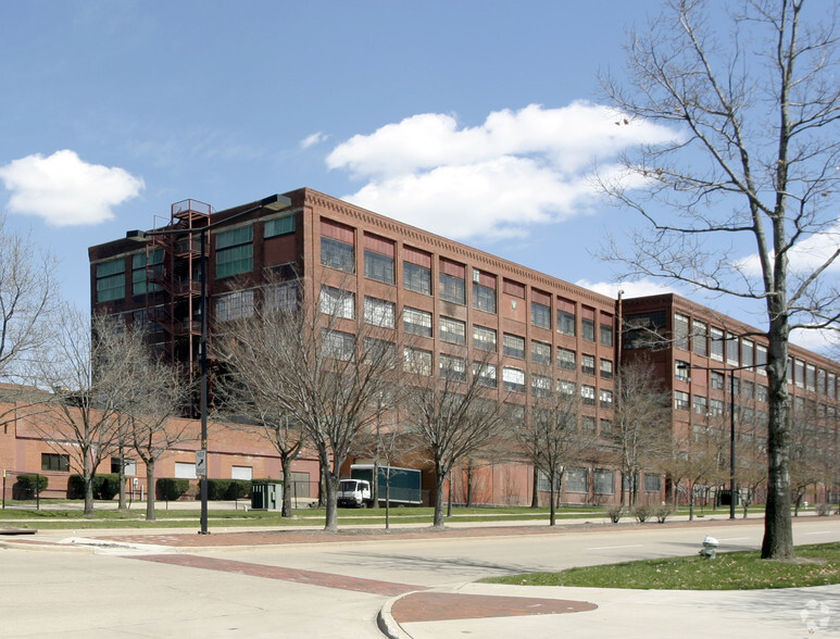 540 S Main St, Akron, OH en alquiler - Foto del edificio - Imagen 2 de 8