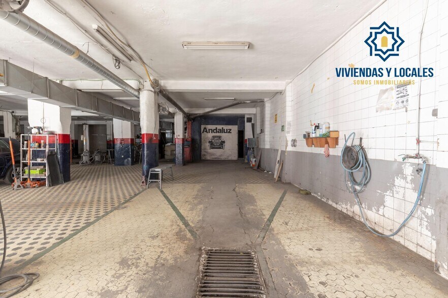 Calle Ribera del Violón, 2, Granada, Granada en venta - Foto del edificio - Imagen 2 de 34