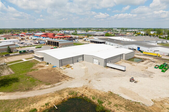 Más detalles de 800 Industrial Dr, Franklin, IN - Nave en venta