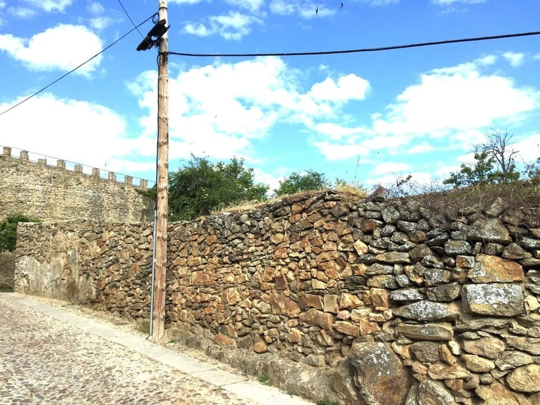 Terreno en Buitrago del Lozoya, Madrid en venta - Foto del edificio - Imagen 3 de 7