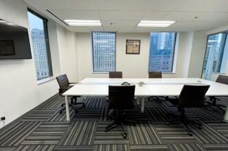 211 W Wacker Dr, Chicago, IL en alquiler Foto del interior- Imagen 2 de 4