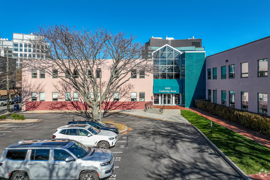 1035 Cambridge St, Cambridge, MA en alquiler - Foto del edificio - Imagen 2 de 2