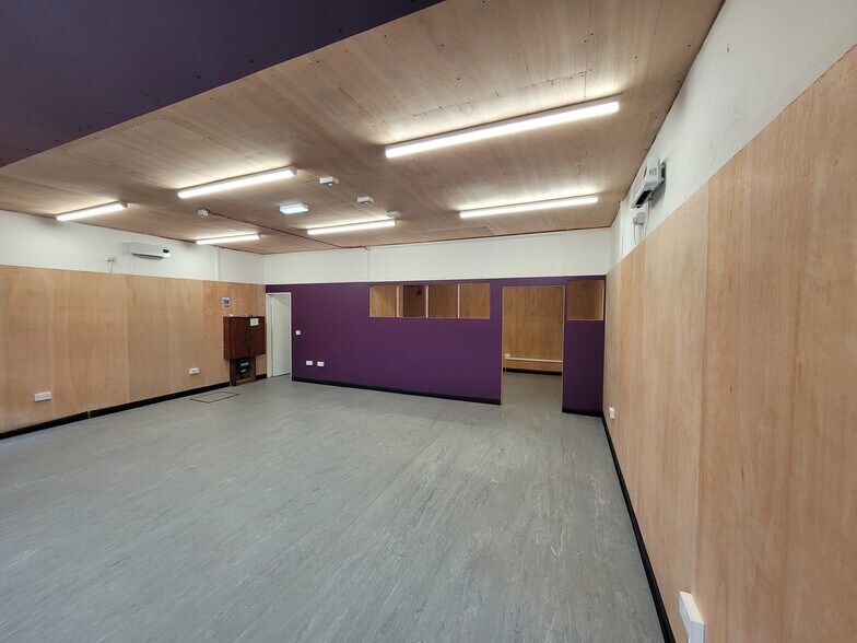 130 Blochairn Rd, Glasgow en alquiler - Foto del edificio - Imagen 3 de 4