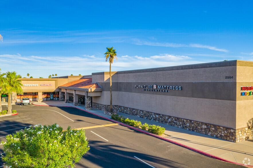 2982 N Alma School Rd, Chandler, AZ en alquiler - Foto del edificio - Imagen 2 de 18