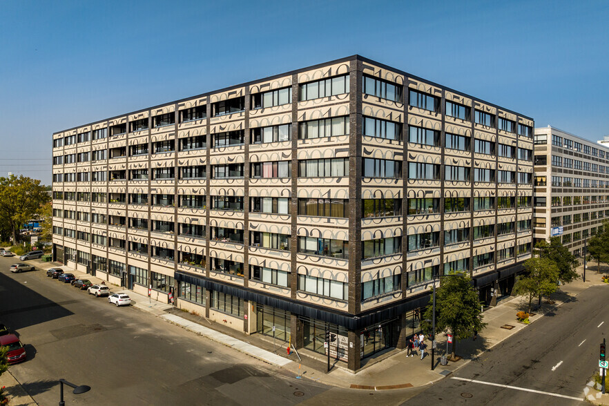 9319-9323 Av De L'esplanade, Montréal, QC en venta - Foto del edificio - Imagen 1 de 30