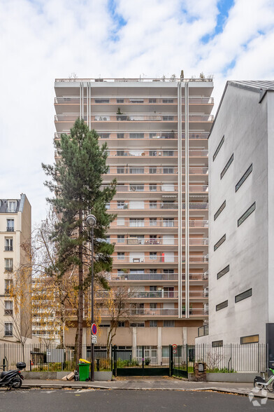 142 Rue De Charonne, Paris en alquiler - Foto del edificio - Imagen 2 de 4