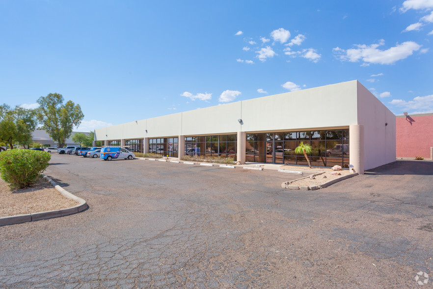 26 W Lone Cactus Dr, Phoenix, AZ en alquiler - Foto del edificio - Imagen 1 de 7