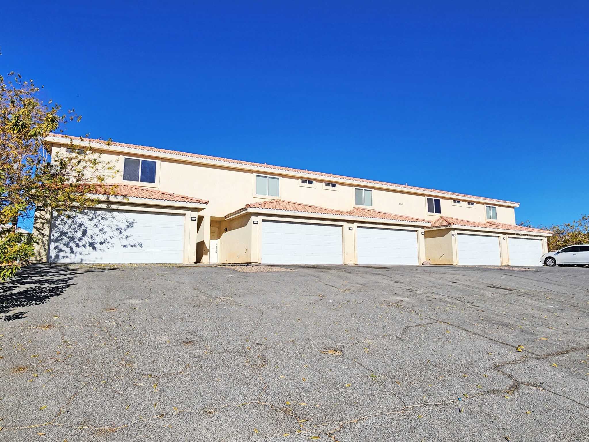 1050 E Bourbon St, Pahrump, NV en venta Foto del edificio- Imagen 1 de 20