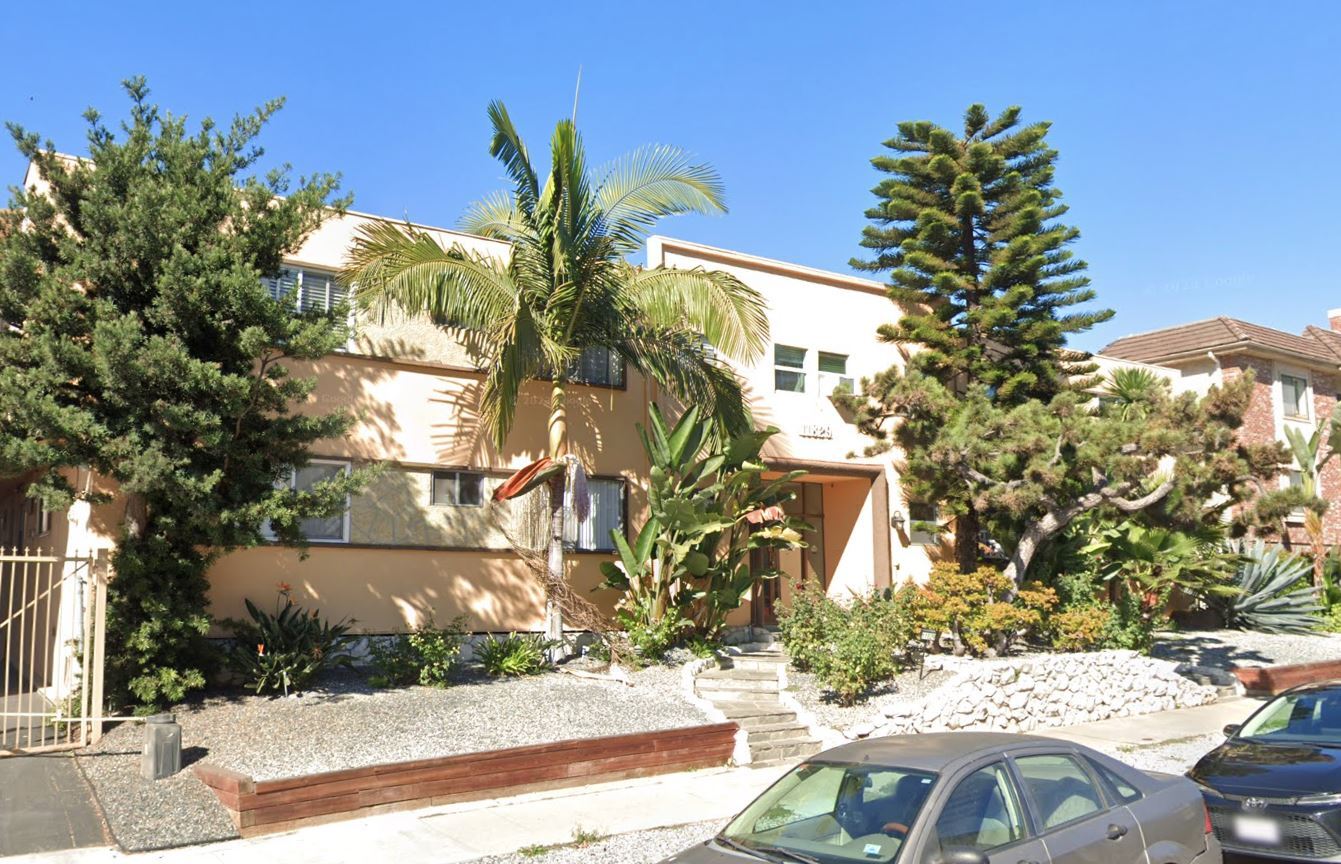 11829 Kiowa Ave, Los Angeles, CA en venta Foto del edificio- Imagen 1 de 1