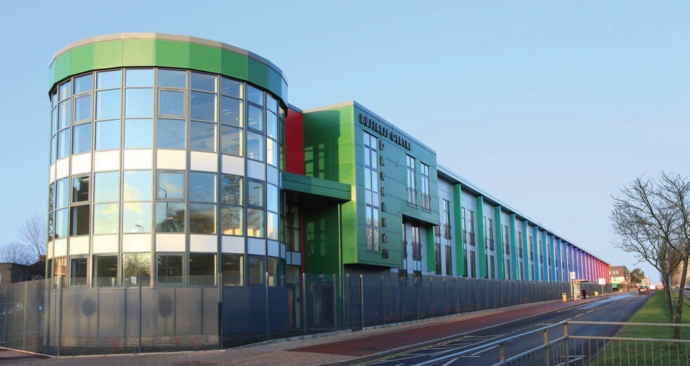 123 Rainham Rd N, Dagenham en alquiler - Foto del edificio - Imagen 1 de 6