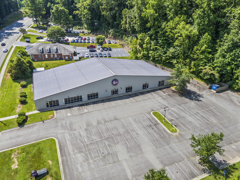 3300 Reynolda Rd, Winston-Salem, NC en alquiler - Foto del edificio - Imagen 2 de 10