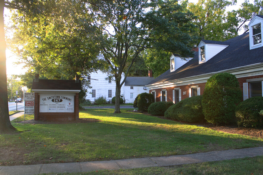 269 Middle Country Rd, Smithtown, NY en alquiler - Foto del edificio - Imagen 3 de 6