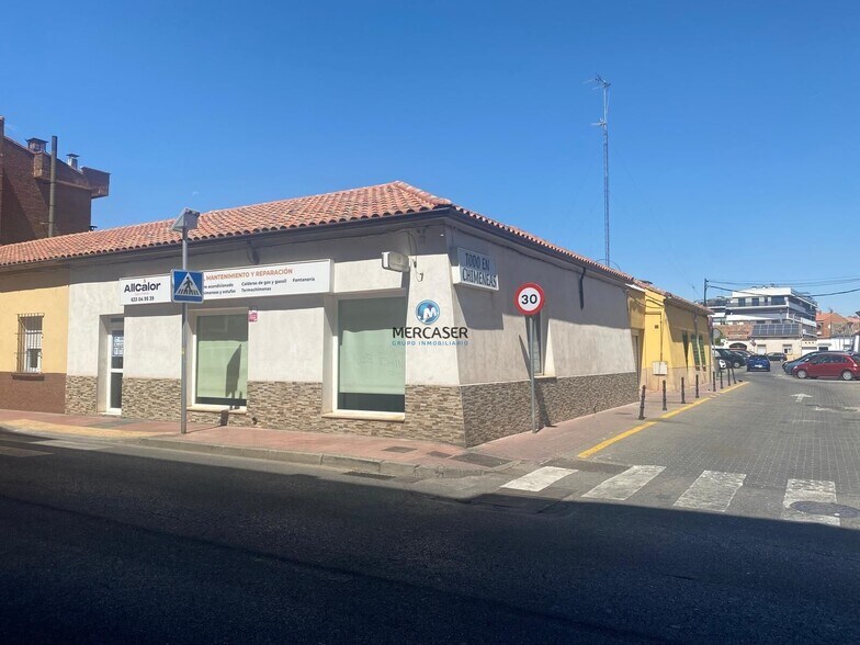Local en Alcalá de Henares, Madrid en alquiler - Foto del edificio - Imagen 1 de 6