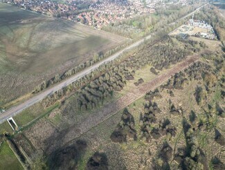 Más detalles de 124 Bletchley Rd, Newton Longville - Terreno en alquiler