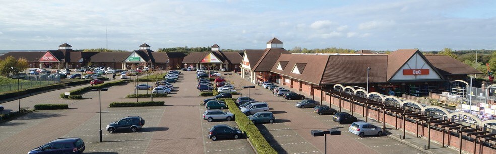 St Peters Rd, Huntingdon en alquiler - Foto del edificio - Imagen 2 de 5