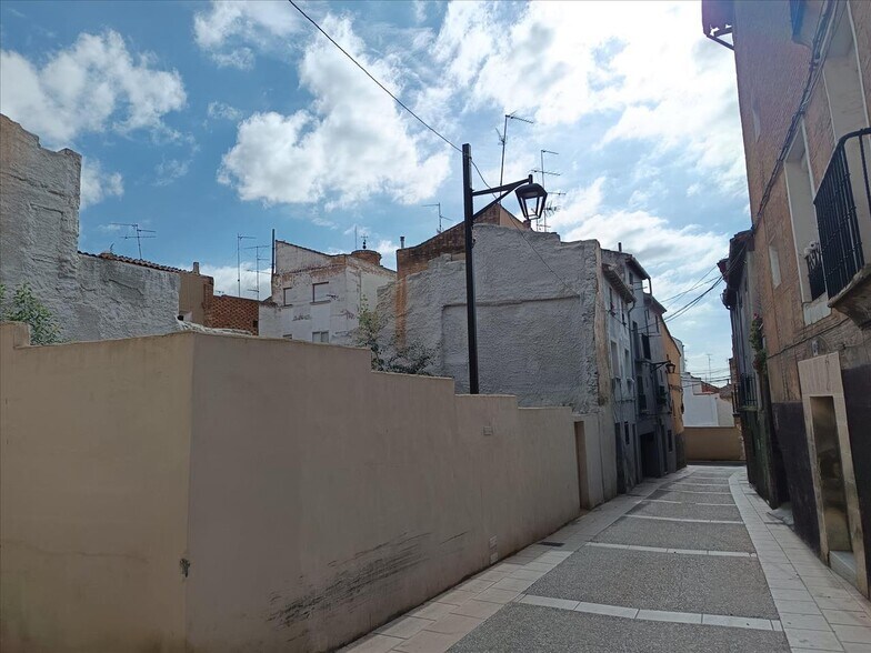 Calle Pedro Gutiérrez, Calahorra, La Rioja en venta - Foto del edificio - Imagen 2 de 5