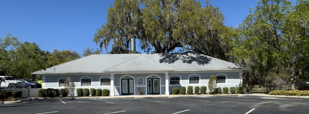 105 E Church St, Deland, FL en venta - Foto del edificio - Imagen 1 de 8