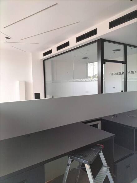 Local en Zaragoza, Zaragoza en alquiler - Foto del interior - Imagen 3 de 28