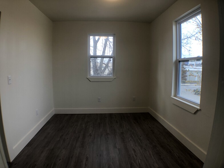 1306 E 2nd St, Tulsa, OK en venta - Foto del edificio - Imagen 3 de 11