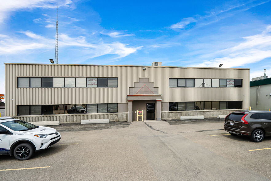 6209 44 St, Lloydminster, AB en alquiler - Foto del edificio - Imagen 3 de 5