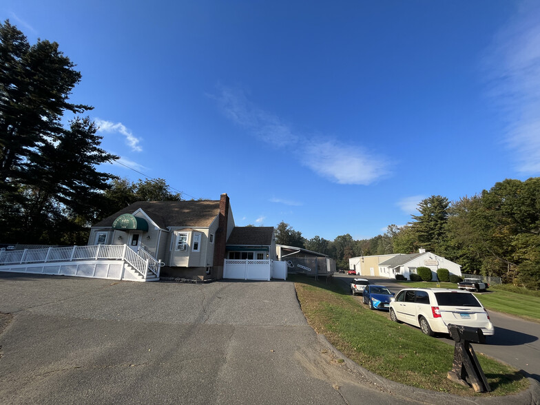 130 Meriden Rd, Middlefield, CT en venta - Foto del edificio - Imagen 2 de 9