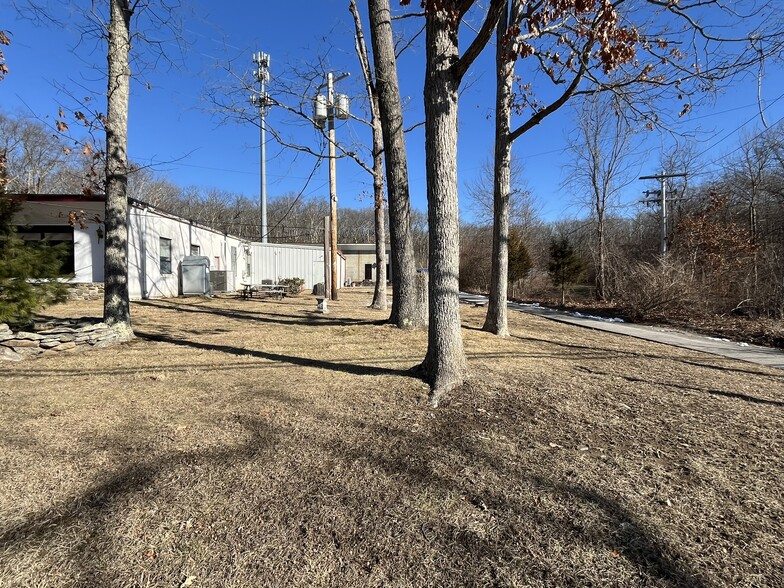 339 Farnum Pike, Smithfield, RI en venta - Foto del edificio - Imagen 3 de 7