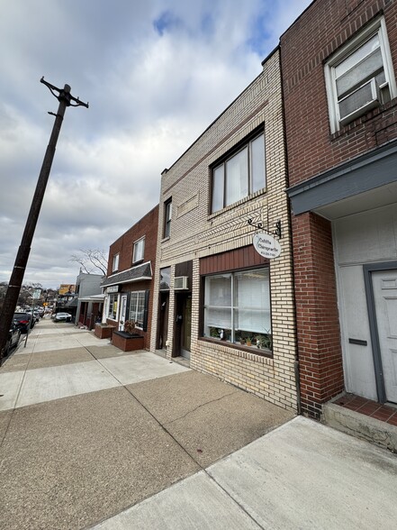 4353 Murray Ave, Pittsburgh, PA en alquiler - Foto del edificio - Imagen 3 de 4