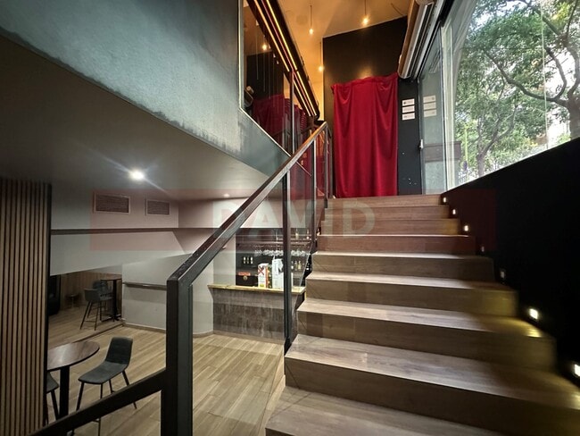 Más detalles de Local en alquiler