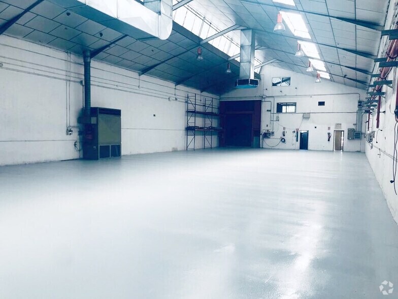 en San Fernando de Henares, Madrid en venta - Foto del edificio - Imagen 1 de 1