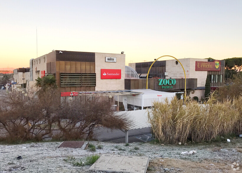 Calle Barlovento, 30, Pozuelo De Alarcón, Madrid en alquiler - Foto del edificio - Imagen 2 de 5