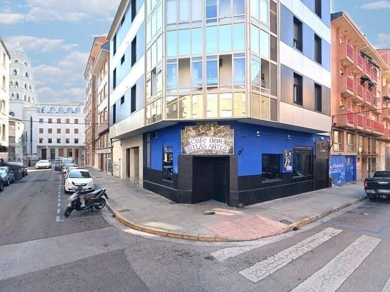Local en Ponferrada, León en venta - Foto principal - Imagen 1 de 9