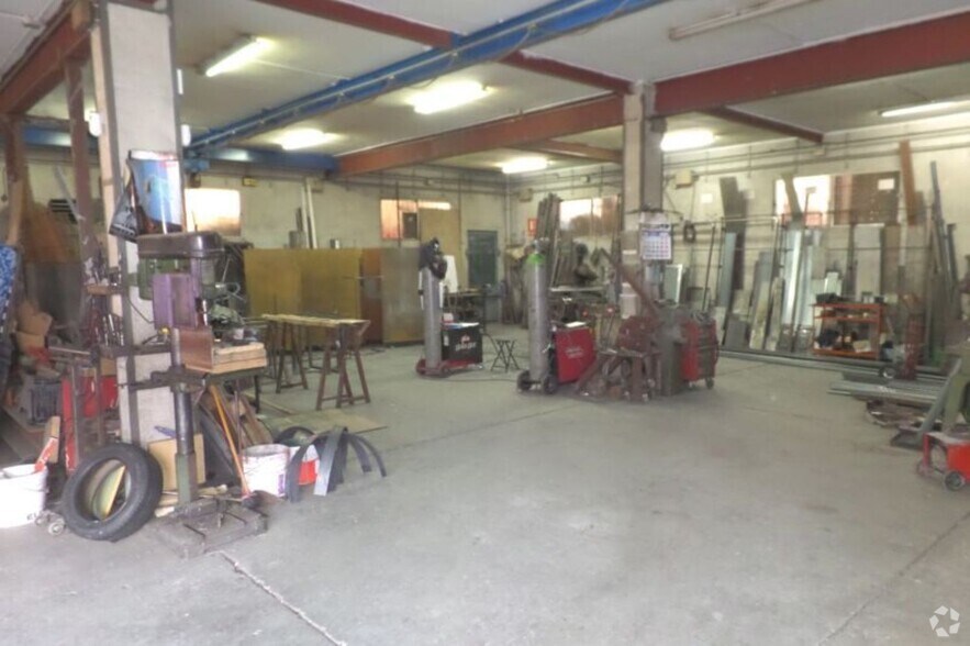 Nave en Leganés, Madrid en venta - Foto del edificio - Imagen 2 de 11