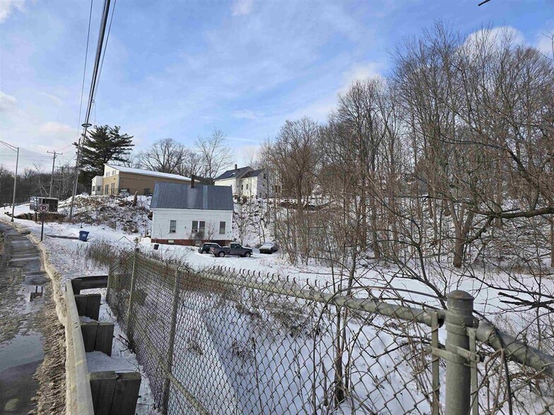 98 Washington St, Claremont, NH en venta - Foto del edificio - Imagen 3 de 6