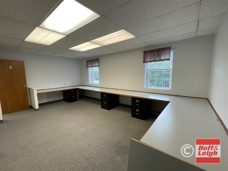 1717 Brittain Rd, Akron, OH en venta - Foto del edificio - Imagen 2 de 13